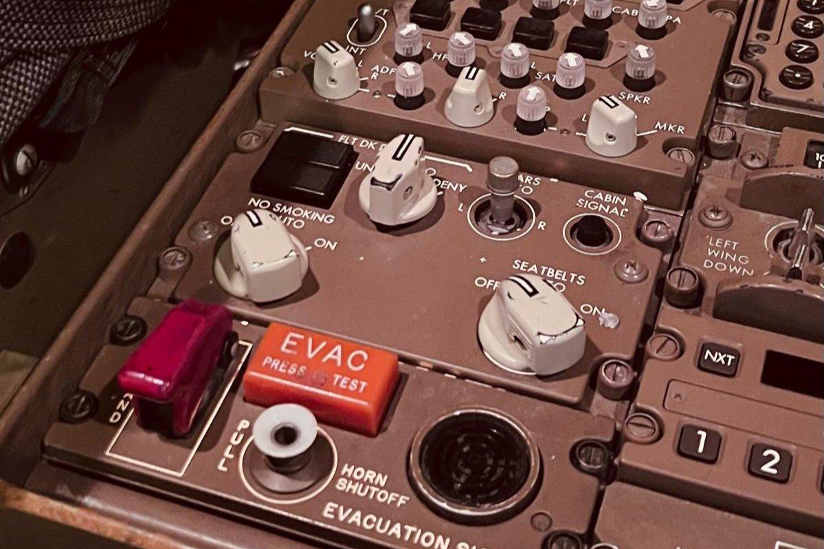 747-400 Full Motion Sim Experience - Aerospace Experience